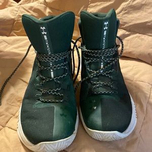 Steph Curry Under Armour  size 11